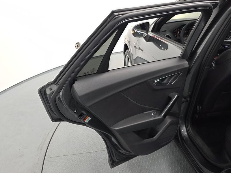2023 Audi Q2 35 TDI Premium photo 25