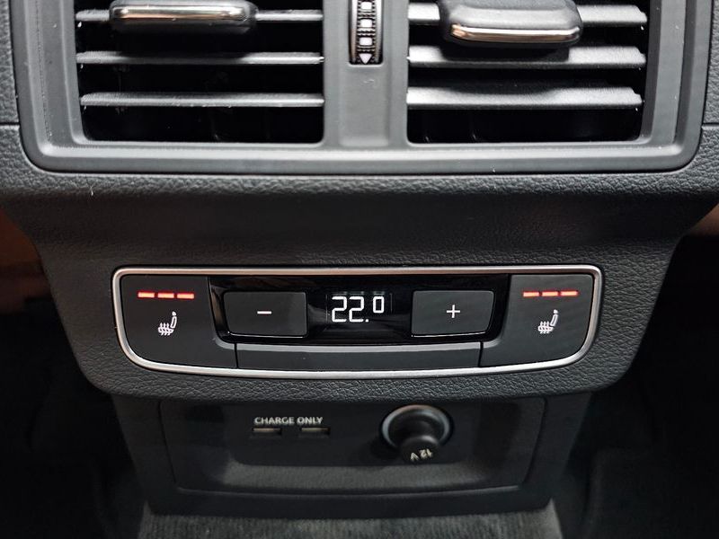 2023 Audi Q5 45 TFSI Quattro photo 19