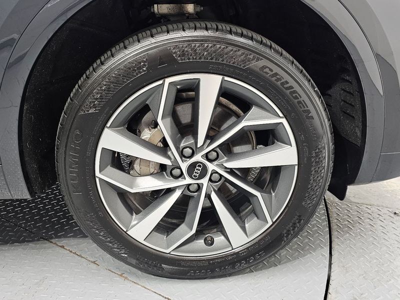 2023 Audi Q5 45 TFSI Quattro photo 21
