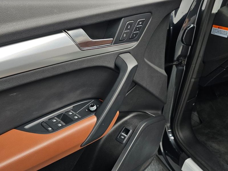 2023 Audi Q5 45 TFSI Quattro photo 29