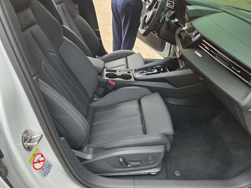 2026 Audi A3 40 TFSI Quattro Premium photo 8