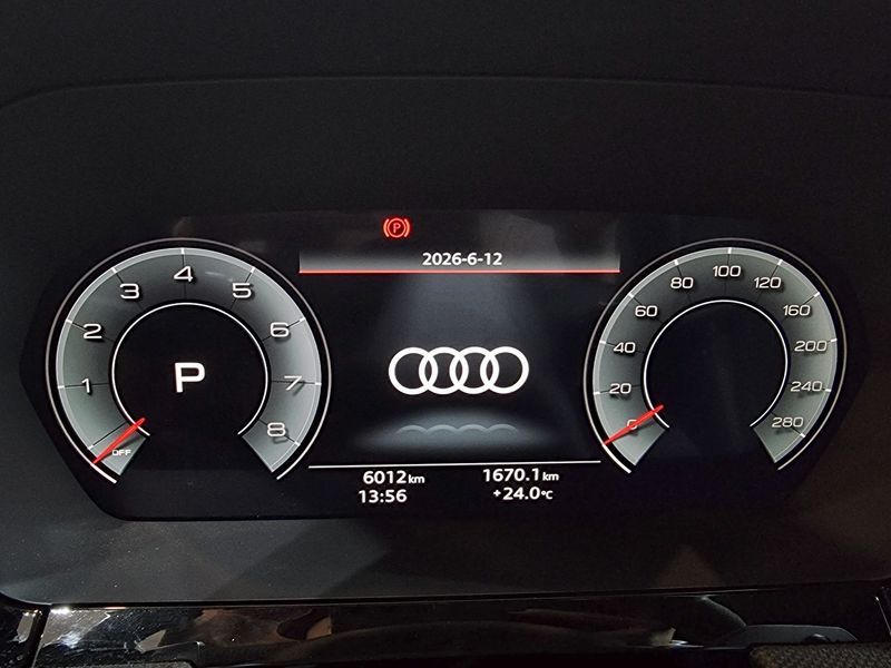 2025 Audi A3 40 TFSI Premium photo 8