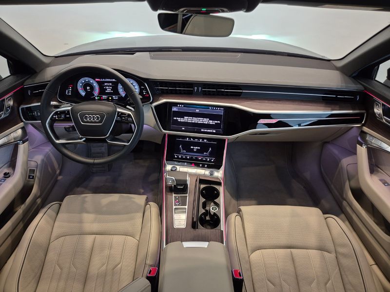 2025 Audi A6 45 TFSI Quattro Premium photo 7