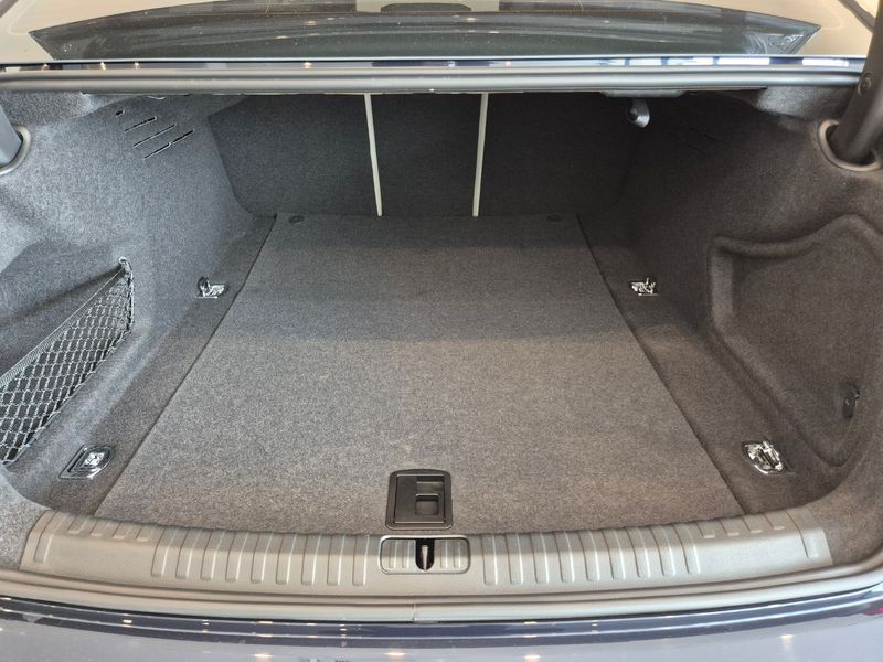 2025 Audi A6 45 TFSI Quattro Premium photo 20