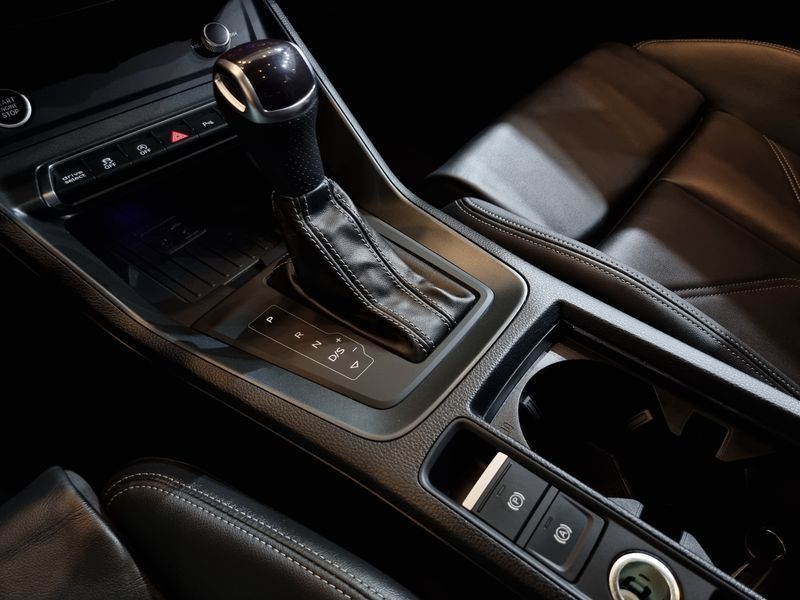 2024 Audi Q3 35 TDI Premium Sportback photo 9