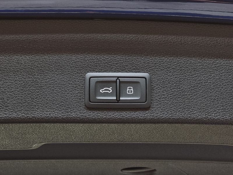 2024 Audi Q3 35 TDI Premium Sportback photo 19