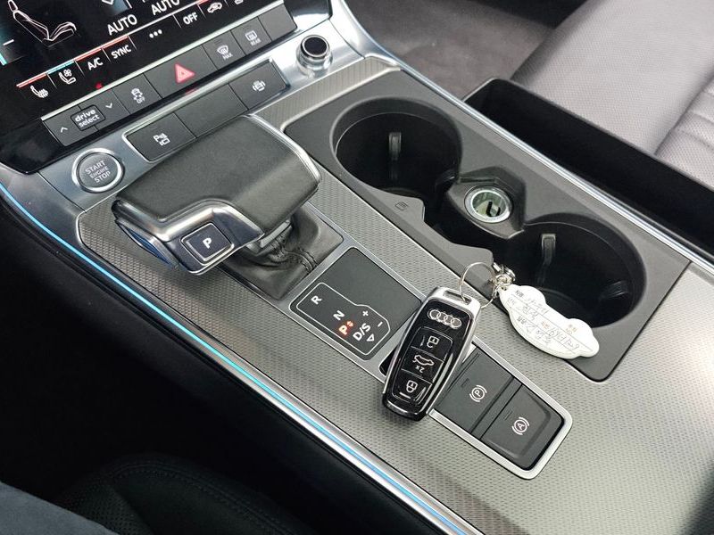 2020 Audi A6 45 TFSI Quattro photo 9