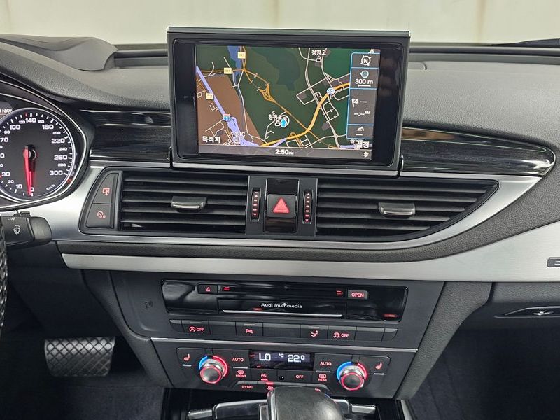 2013 Audi A7 3.0 TFSI Quattro Entry 4G photo 14