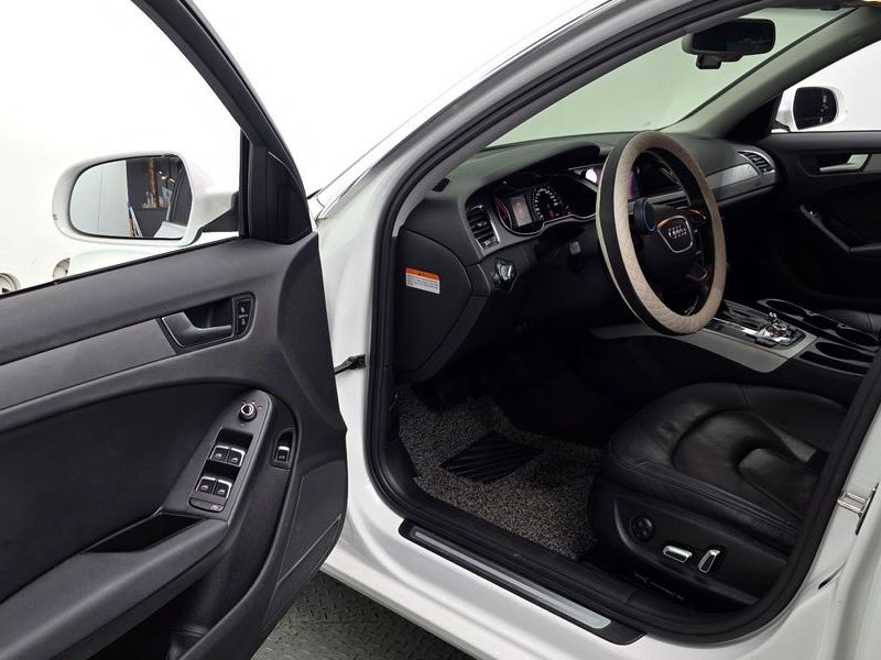 2013 Audi A4 2.0 TDI B8 photo 11