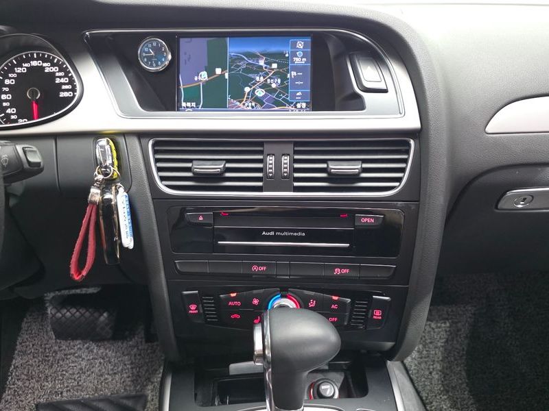 2013 Audi A4 2.0 TDI B8 photo 14