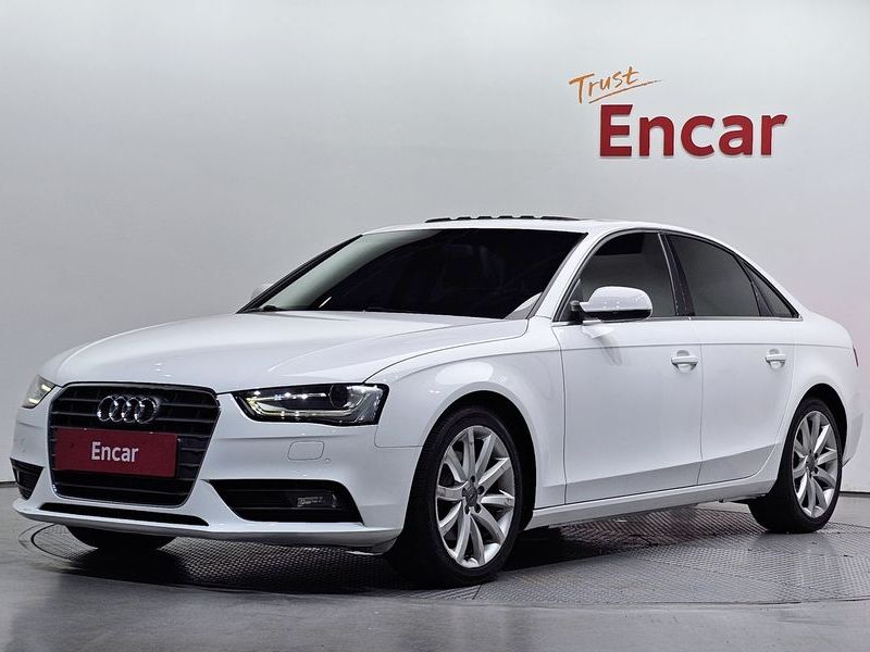 2015 Audi A4 30 TDI Dynamic B8 photo 1