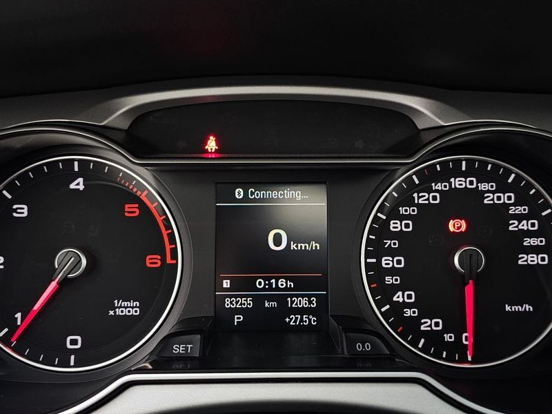 2015 Audi A4 30 TDI Dynamic B8 photo 8