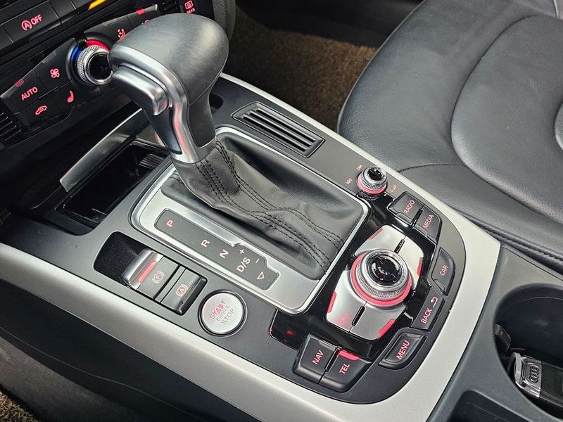 2015 Audi A4 30 TDI Dynamic B8 photo 9