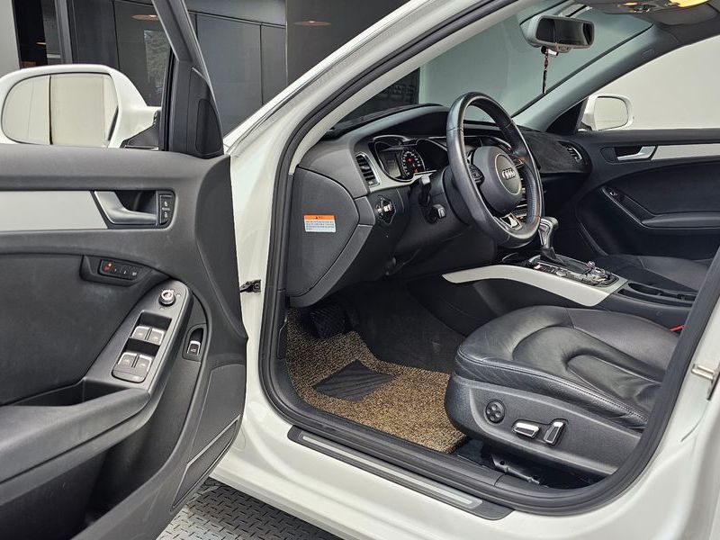 2015 Audi A4 30 TDI Dynamic B8 photo 10