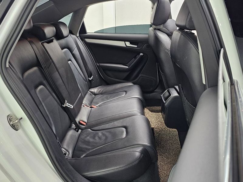 2015 Audi A4 30 TDI Dynamic B8 photo 11