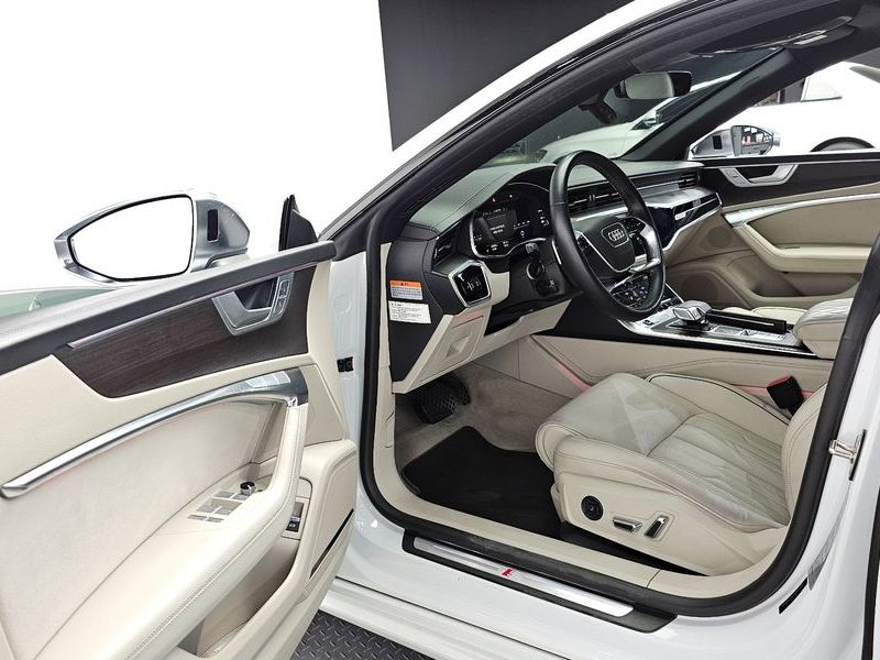 2022 Audi A7 50 TDI Quattrp Premium photo 10
