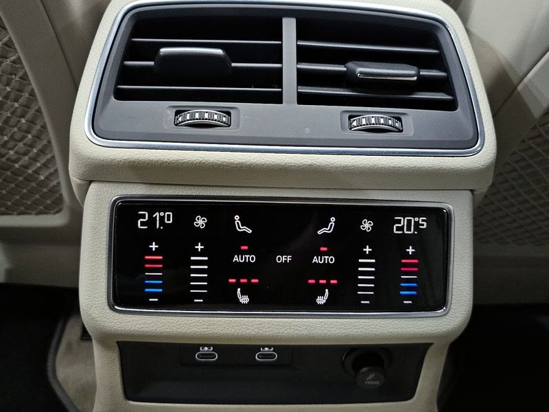 2022 Audi A7 50 TDI Quattrp Premium photo 19