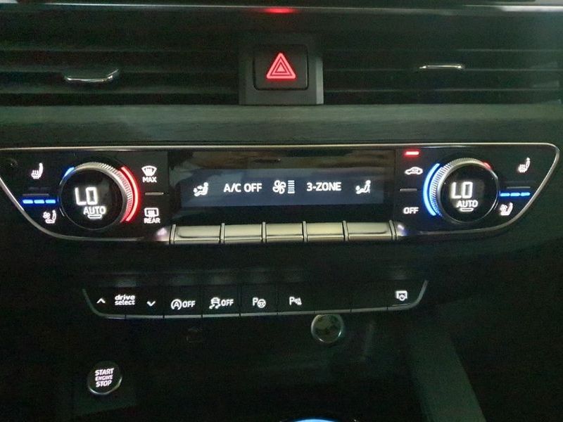 2023 Audi A4 35 TDI Premium photo 13