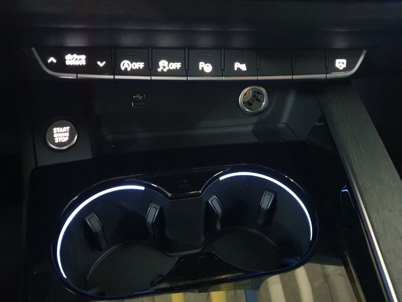 2023 Audi A4 35 TDI Premium photo 17