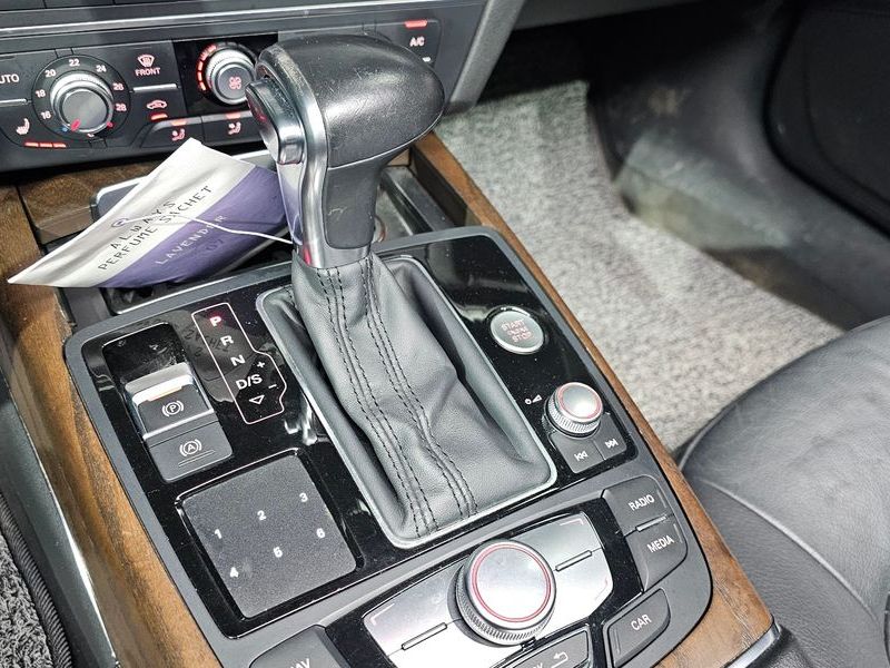 2015 Audi A6 40 TFSI Quattro Dynamic C7 photo 9