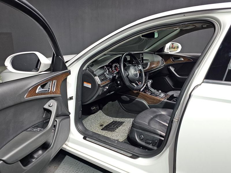 2015 Audi A6 40 TFSI Quattro Dynamic C7 photo 10