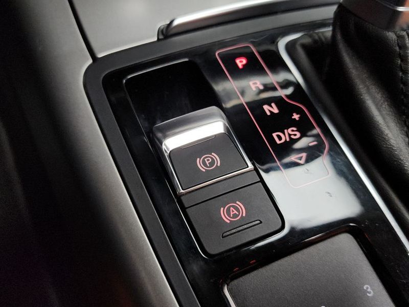 2012 Audi A6 3.0 TFSI Quattro C7 photo 17