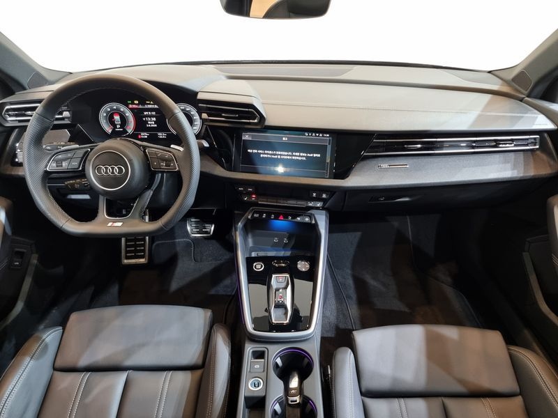 2025 Audi A3 40 TFSI Premium photo 7