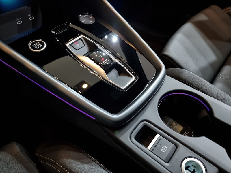 2025 Audi A3 40 TFSI Premium photo 9