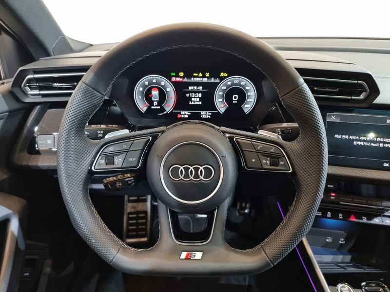 2025 Audi A3 40 TFSI Premium photo 12