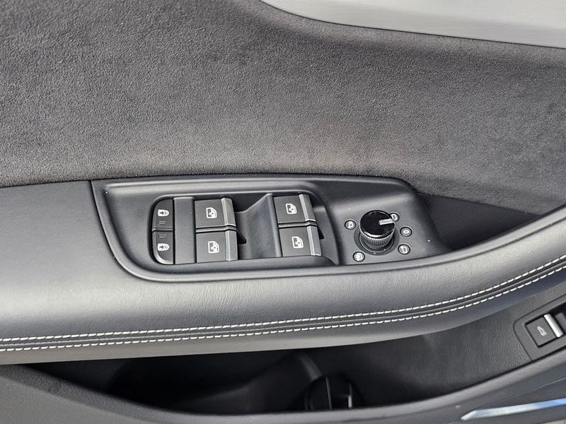 2023 Audi Q8 55 TFSI Quattro Premium photo 29