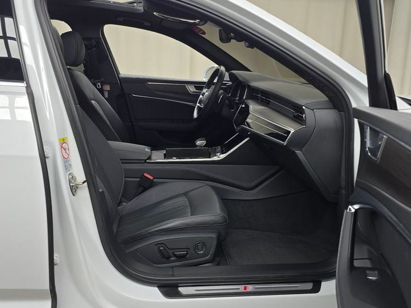2023 Audi A6 45 TDI Quattro Premium photo 11