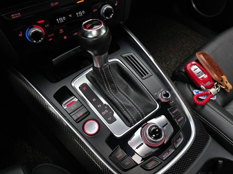 2015 Audi Q5 3.0 TDI Quattro 8R photo 9