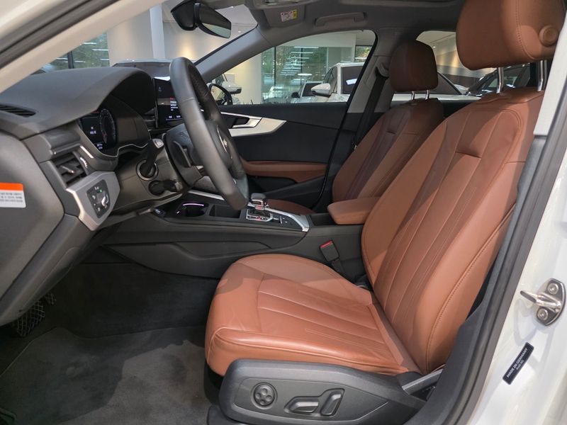 2023 Audi A4 40 TFSI photo 10