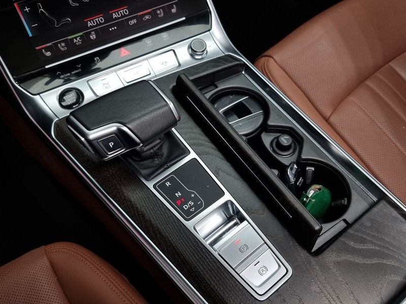 2022 Audi A6 40 TDI Quattro Premium photo 9