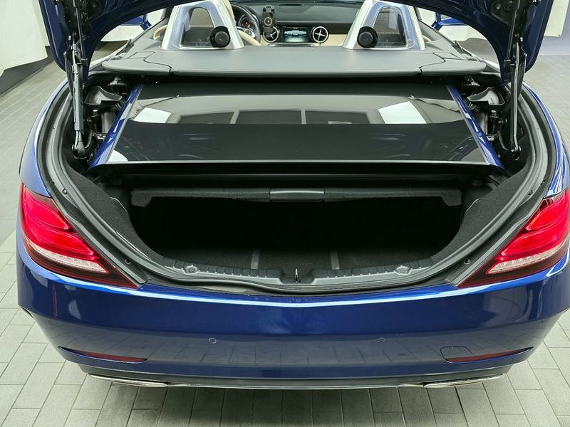 2017 Mercedes-Benz C-Class SLC200 photo 20