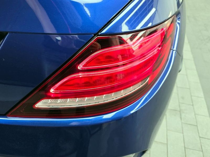2017 Mercedes-Benz C-Class SLC200 photo 23