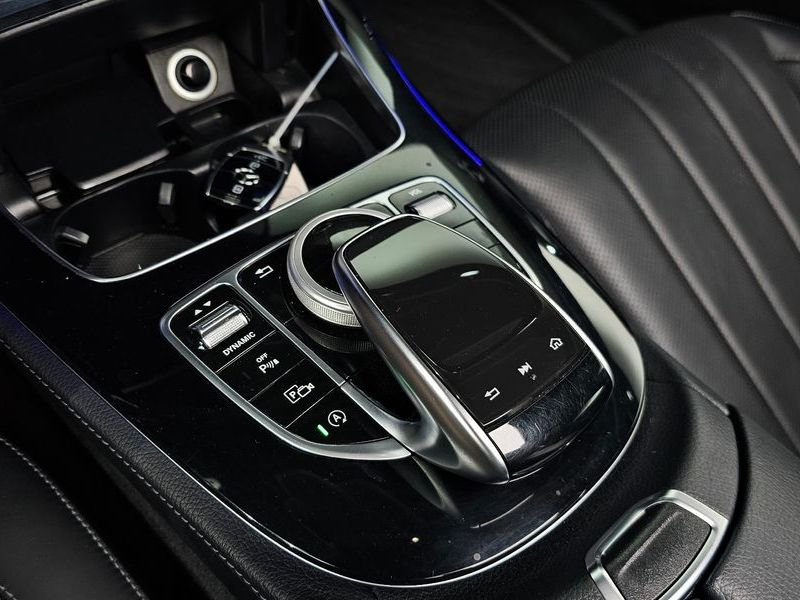 2018 Mercedes-Benz E-Class E300 Exclusive photo 9