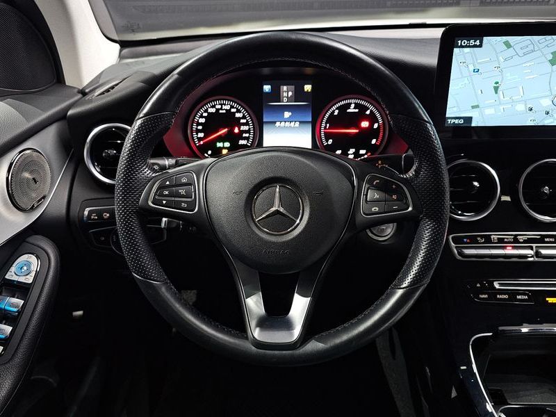 2018 Mercedes-Benz C-Class GLC220 d 4MATIC Coupe photo 12