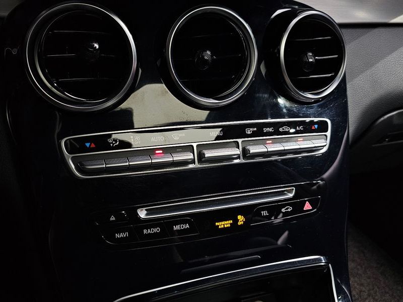 2018 Mercedes-Benz C-Class GLC220 d 4MATIC Coupe photo 28