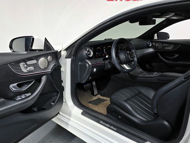 2022 Mercedes-Benz E-Class E450 4MATIC Coupe photo 10