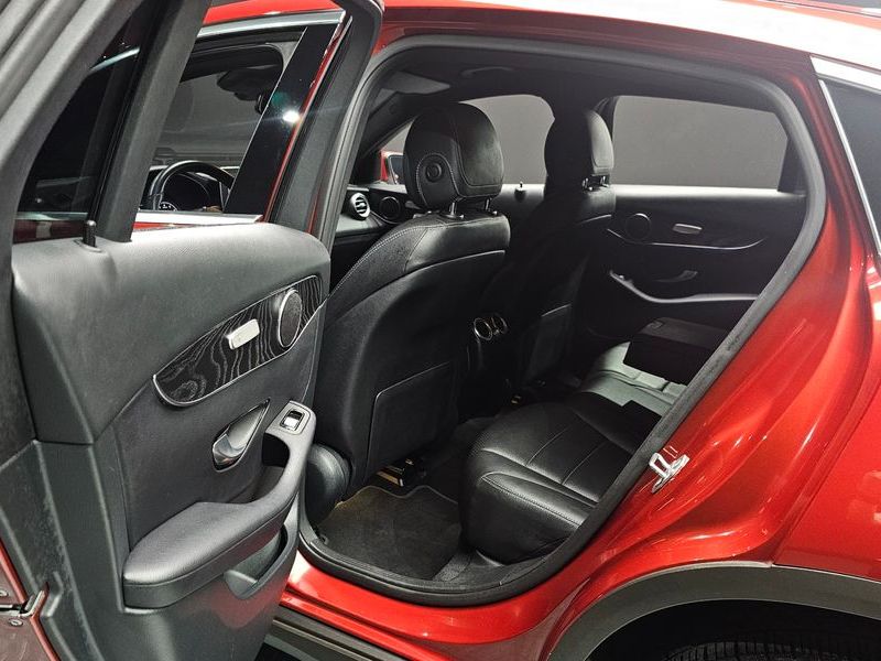 2019 Mercedes-Benz C-Class GCL300 4MATIC Coupe photo 12