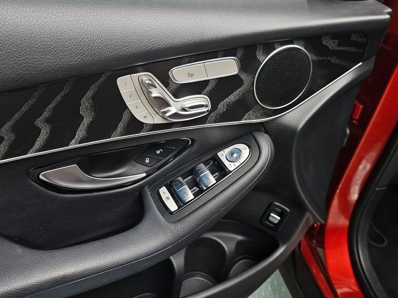 2019 Mercedes-Benz C-Class GCL300 4MATIC Coupe photo 27