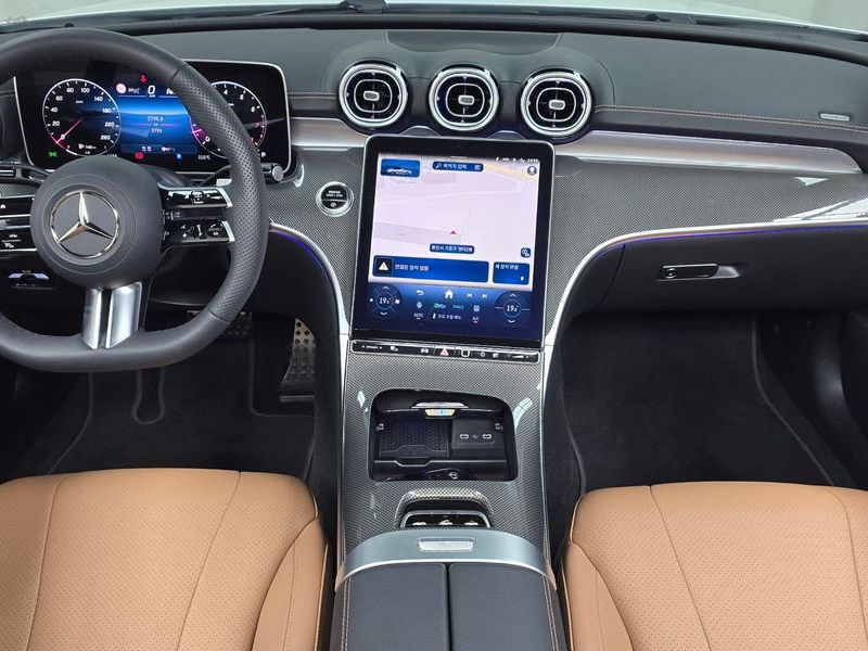 2026 Mercedes-Benz E-Class CLE200 Cabriolet photo 7