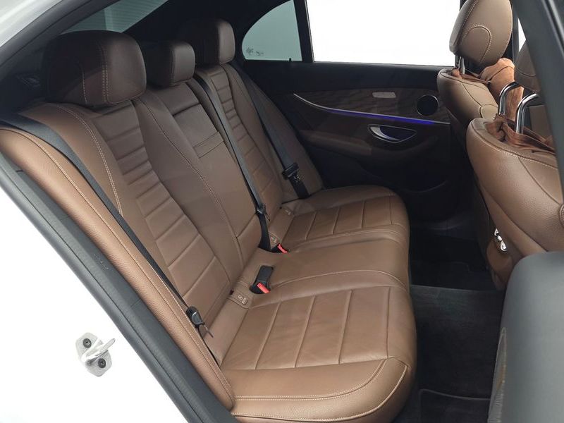 2023 Mercedes-Benz E-Class E250 Exclusive photo 11