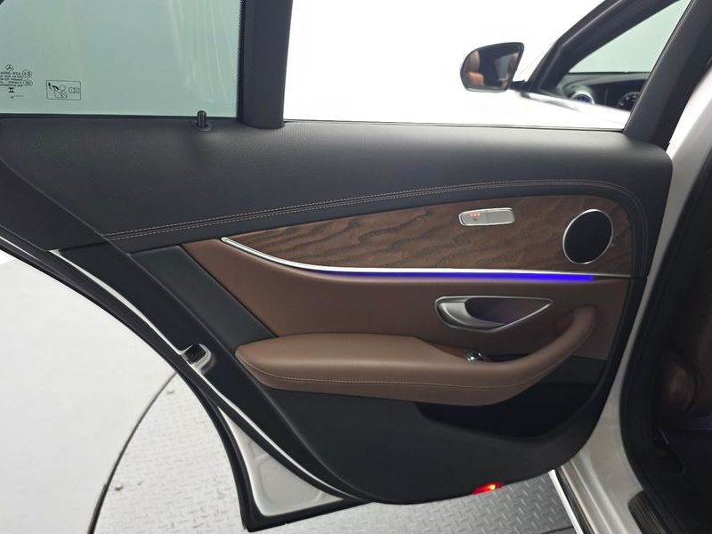 2023 Mercedes-Benz E-Class E250 Exclusive photo 25