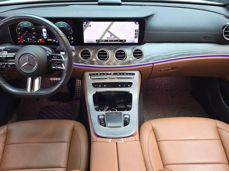 2021 Mercedes-Benz E-Class E350 4MATIC AMG Line photo 7