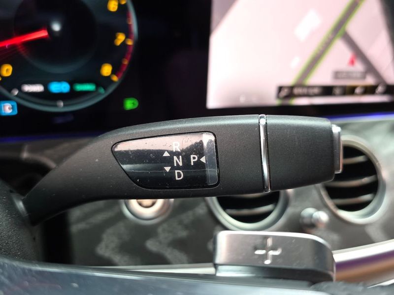2021 Mercedes-Benz E-Class E350 4MATIC AMG Line photo 9