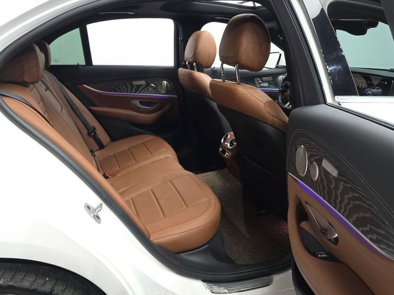 2021 Mercedes-Benz E-Class E350 4MATIC AMG Line photo 12