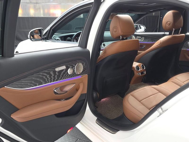 2021 Mercedes-Benz E-Class E350 4MATIC AMG Line photo 26