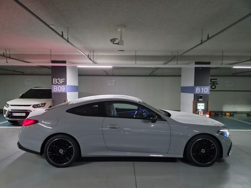 2026 Mercedes-Benz E-Class CLE200 Coupe photo 7